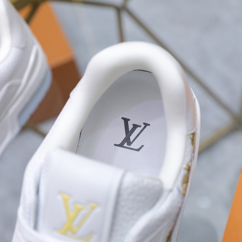 Louis Vuitton Embroidered White Low-Top Sneakers — detail