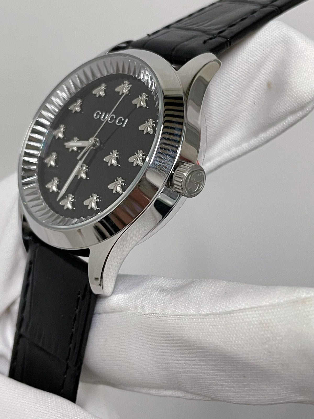 Gucci Black Bee Dial Watch — side