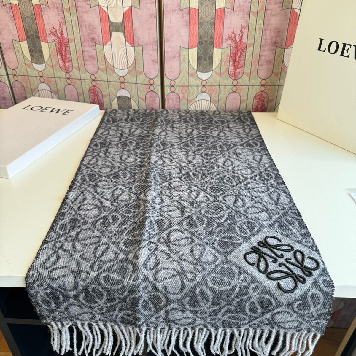 Loewe Reversible Fringe Pattern Scarf — front